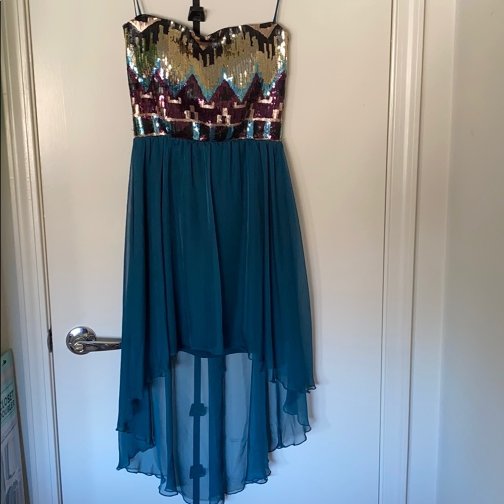 Start less high Low party dress